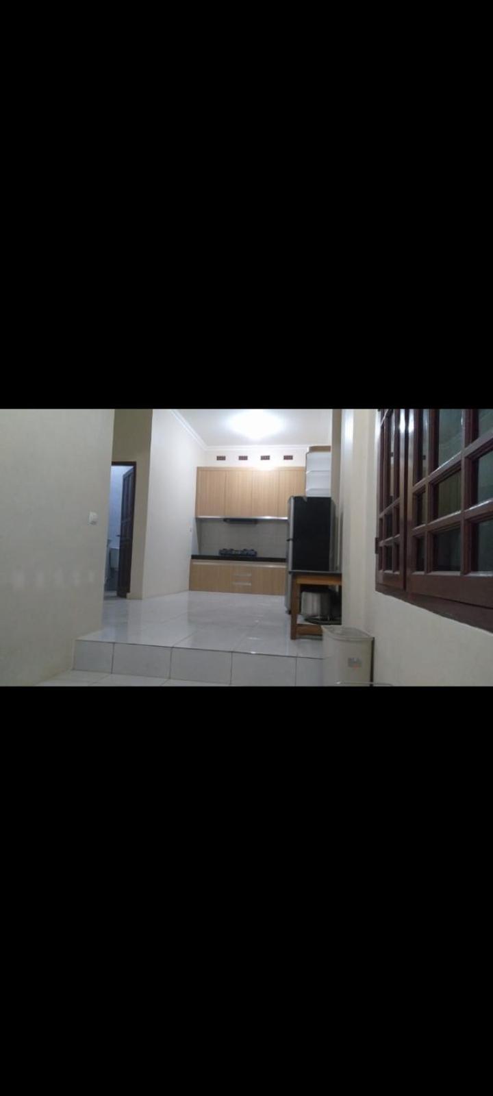 Villa Junior Family Cisarua Exterior foto